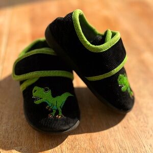 Foamtreads TREX Rubber Sole Toddler Slipper. Size 7.